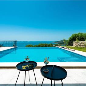 3 bedroom villa with infinity pool in Mlini, sleeps 6